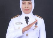 Sastiah, S.Sos, Lurah Cipari Cigugur Kuningan, Tegaskan Komitmen Melayani Masyarakat