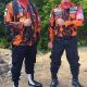 Bung Asep Hermansyah Dankoti MPC Pemuda Pancasila Kuningan bersama Dandema Bung Yayat menyampaikan belasungkawa atas wafatnya Bung Gunawan.