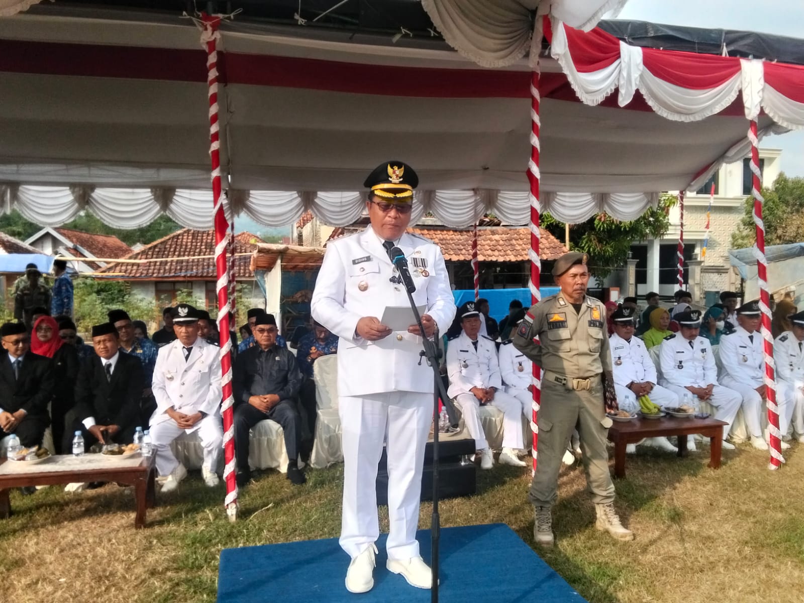 Forkopincam Maleber mengikuti upacara HUT ke-81 Kemerdekaan Republik Indonesia