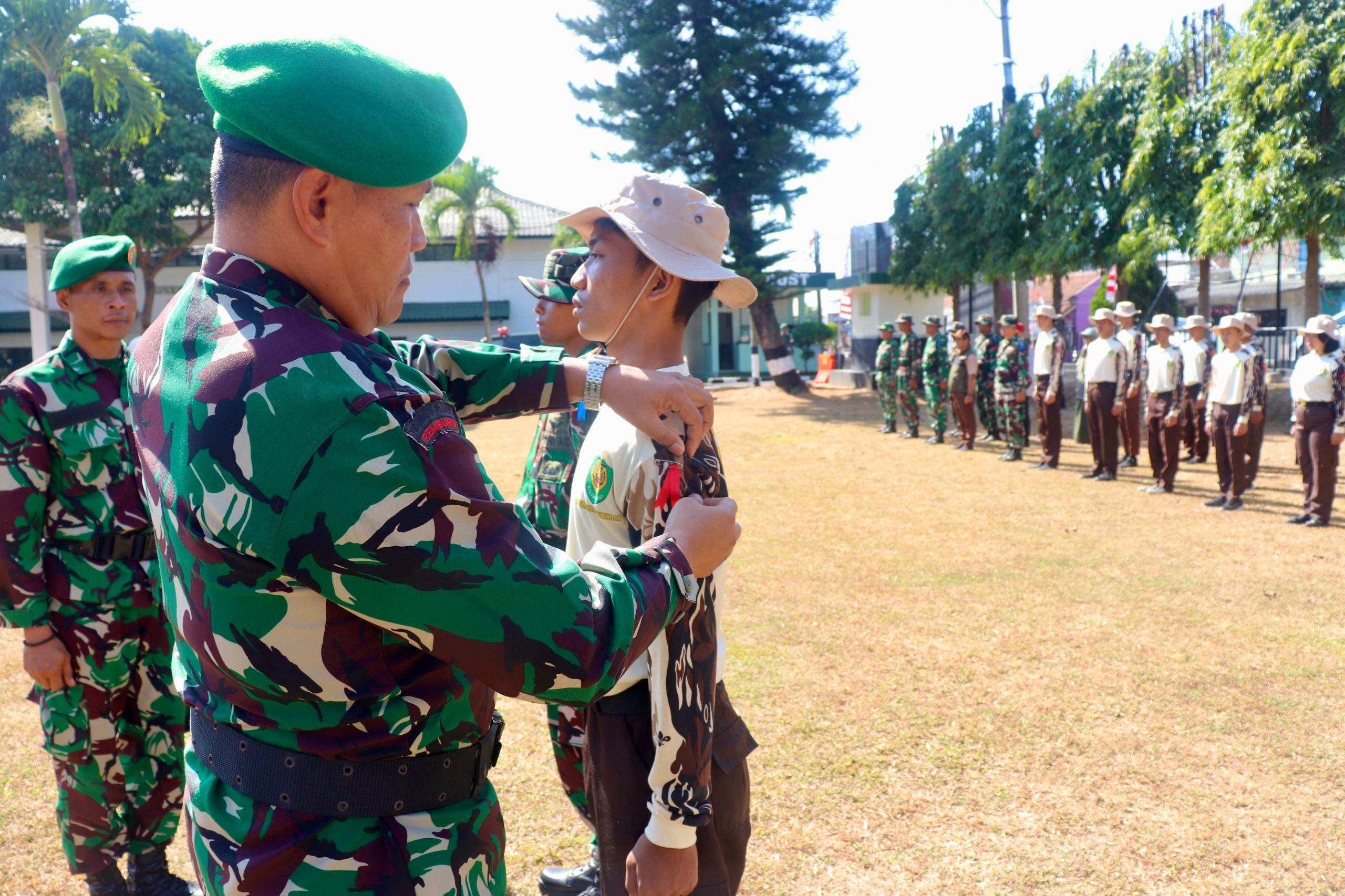 52 pelajar mengikuti pembukaan KKRI Semester II Tahun 2026 di Makodim 0615 Kuningan