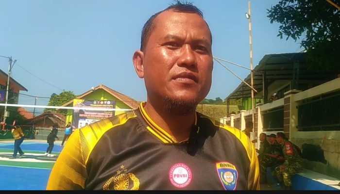 Totong Susanto Ketua Karang Taruna Kelurahan Cigintung Dukung Sportivitas di Babinkantibmas Cup I 2026