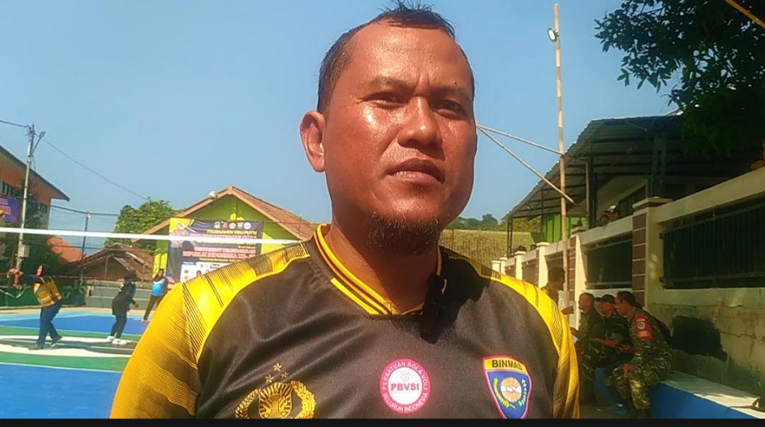 Ketua Karang Taruna Kelurahan Cigintung Totong Susanto mendukung pelaksanaan Bhabinkamtibmas Cup I Tahun 2026 dalam rangka HUT RI ke-81 di Kabupaten Kuningan.