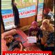 Penyerahan bantuan sembako oleh SPPG Dapur Sehat Bandorasawetan 1 kepada warga Desa Bandorasa Kulon Kecamatan Cilimus Kabupaten Kuningan.