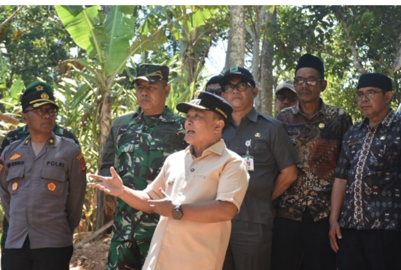 TMMD Imbangan ke-129 di Desa Gunung Manik Kuningan