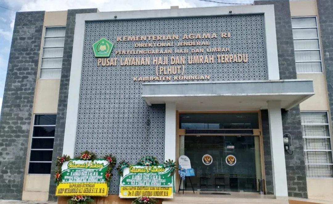 H Ahmad Fauzi memperkuat pelayanan haji dan umrah di Kabupaten Kuningan