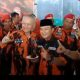 Dian Rahmat Yanuar dan Amih Tuti Andriani menyampaikan belasungkawa atas wafatnya Ketua PAC Pemuda Pancasila Kecamatan Japara.