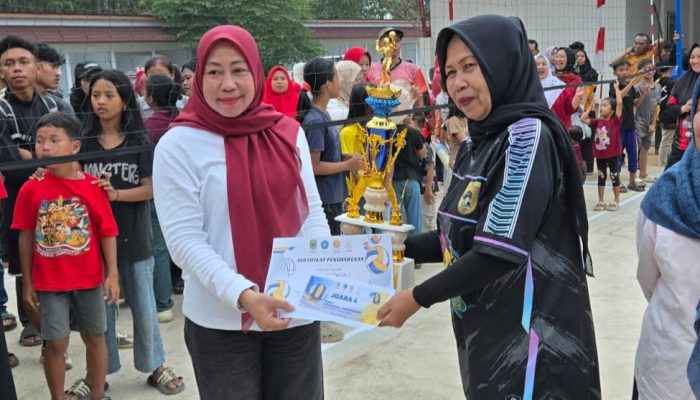 Turnamen Bola Voli PKK Cup Desa Cilimus Meriahkan HUT ke-81 RI, Disaksikan Ratusan Penonton