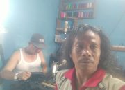 Darsono, 30 Tahun Menekuni Usaha Menjahit dan Servis Tas di Desa Karangmangu Kramatmulya Kuningan .