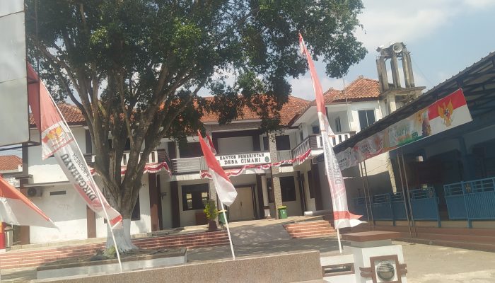 Desa Cimahi  Kuningan.Komitmen Kedepankan Pelayanan Masyarakat