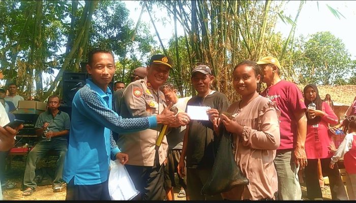 Semarak Ngobeng Bareng di Kali Cikaro Warnai Milangkala Desa Cibeureum ke-966 dan HUT Kuningan ke-528 dan HUT RI ke-81