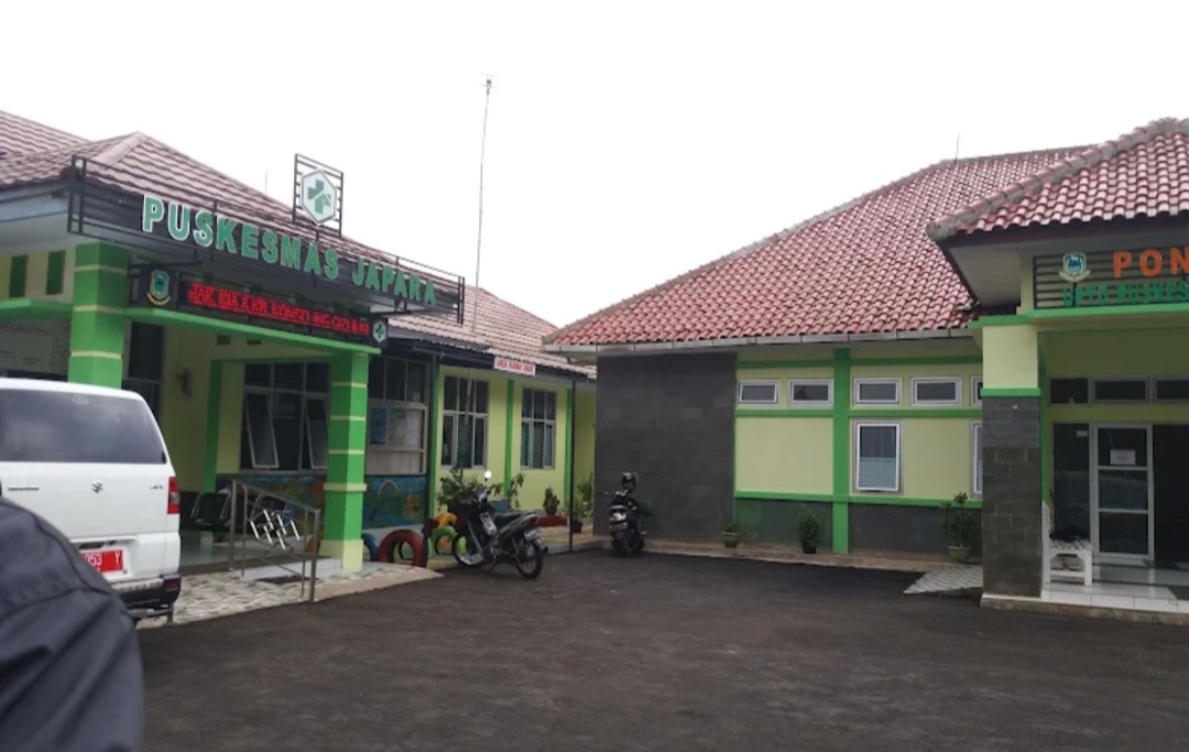 Pengawasan dan evaluasi pelayanan kesehatan di Puskesmas Japara Kabupaten Kuningan untuk meningkatkan kualitas layanan masyarakat.