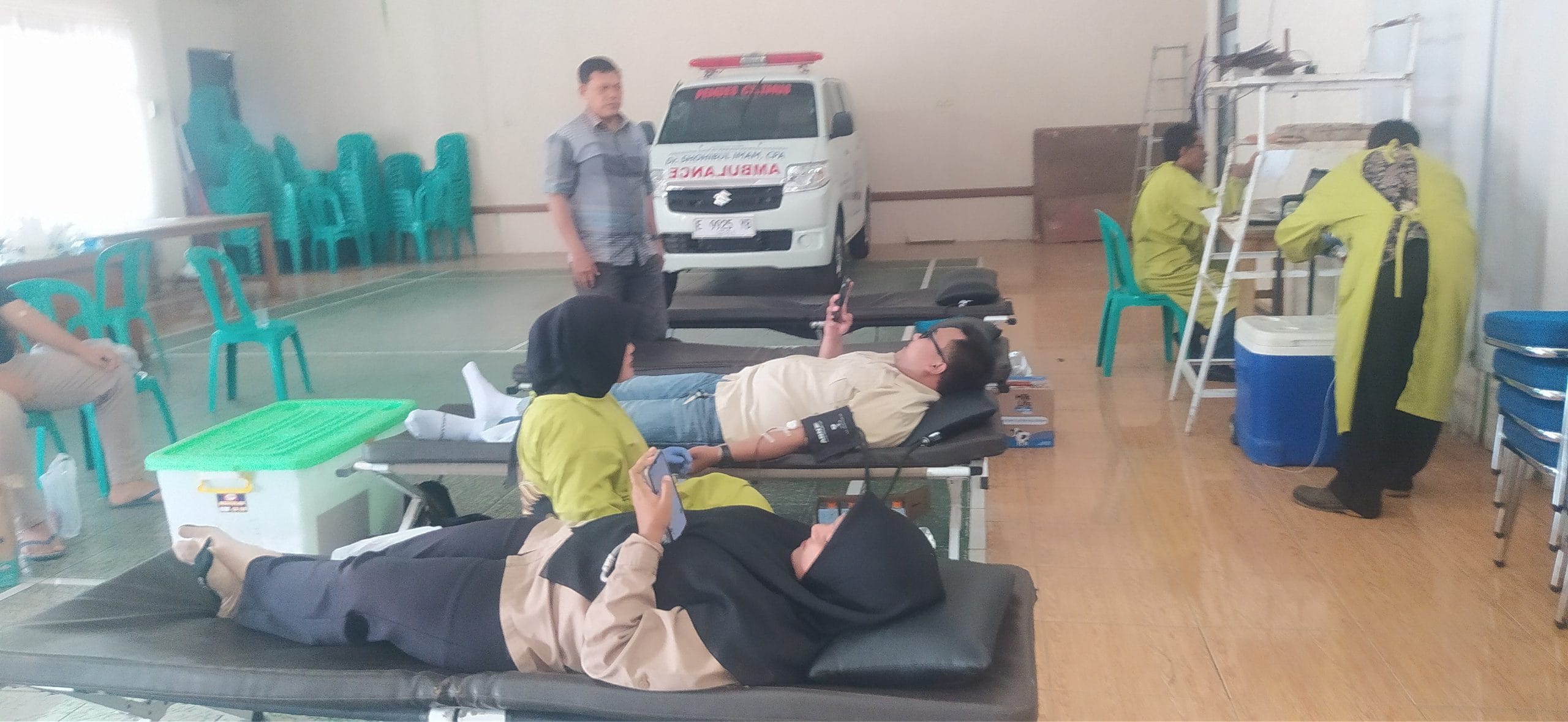 Warga Desa Cilimus mengikuti kegiatan donor darah rutin sebagai bentuk kepedulian sosial dan aksi kemanusiaan di Kabupaten Kuningan.