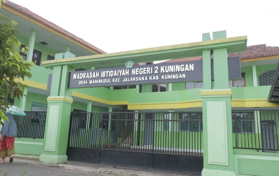 MIN 2 Kuningan di Desa Manis Kidul Kecamatan Jalaksana Kabupaten Kuningan