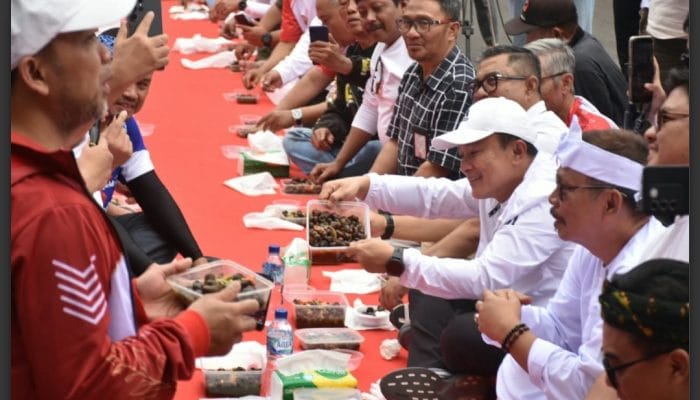 Ngecrok Tutut Sajagat Sajedingna, Jadi Magnet BUMDes Festival Jabar 2026 di Waduk Darma