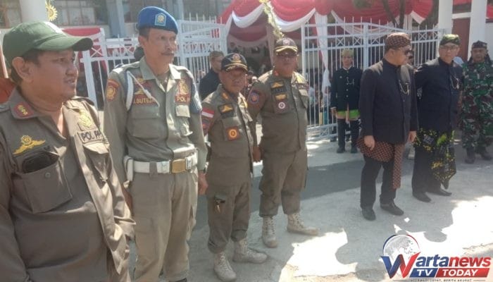 Satpol PP Kabupaten Kuningan Garda Terdepan dalam Pengamanan Milangkala ke-528