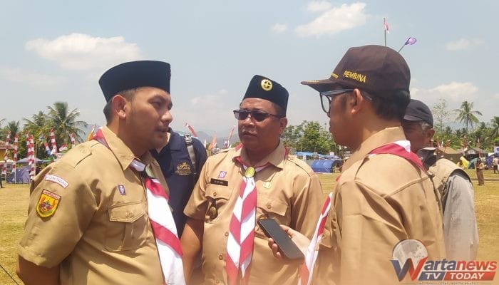 Camat Maleber Dorong Semangat Belajar Warga melalui Kemah Bhakti Pendidikan Kesetaraan