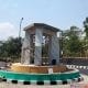 Tugu Jalan Lingkar Cijoho Kuningan diduga mengalami kerusakan saat renovasi