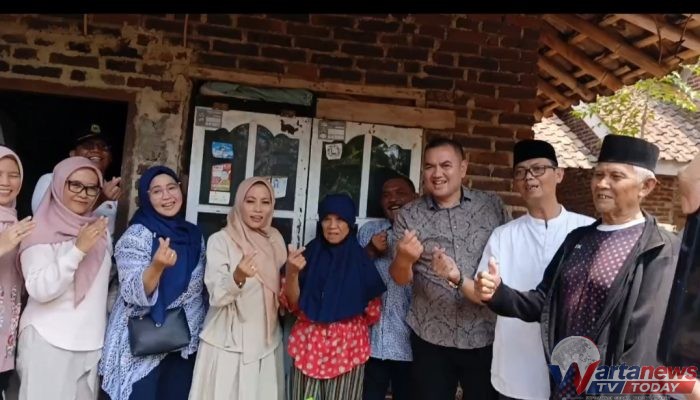 Bupati Kuningan Menyapa Lansia di Desa Pancalang, Hadirkan Kepedulian dan Pelayanan bagi Warga 