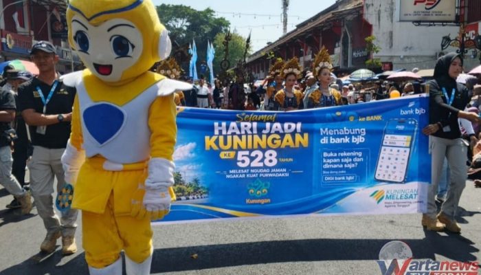 BJB Cabang Kuningan Ikuti Karnaval HUT Kabupaten Kuningan ke-528, Ajak Masyarakat Getol Menabung