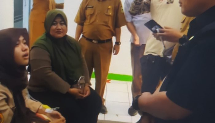 Bupati Kuningan Ancam SPPG bermasalah, 30 Siswa SMPN 1 Ciwaru Diduga Keracunan
