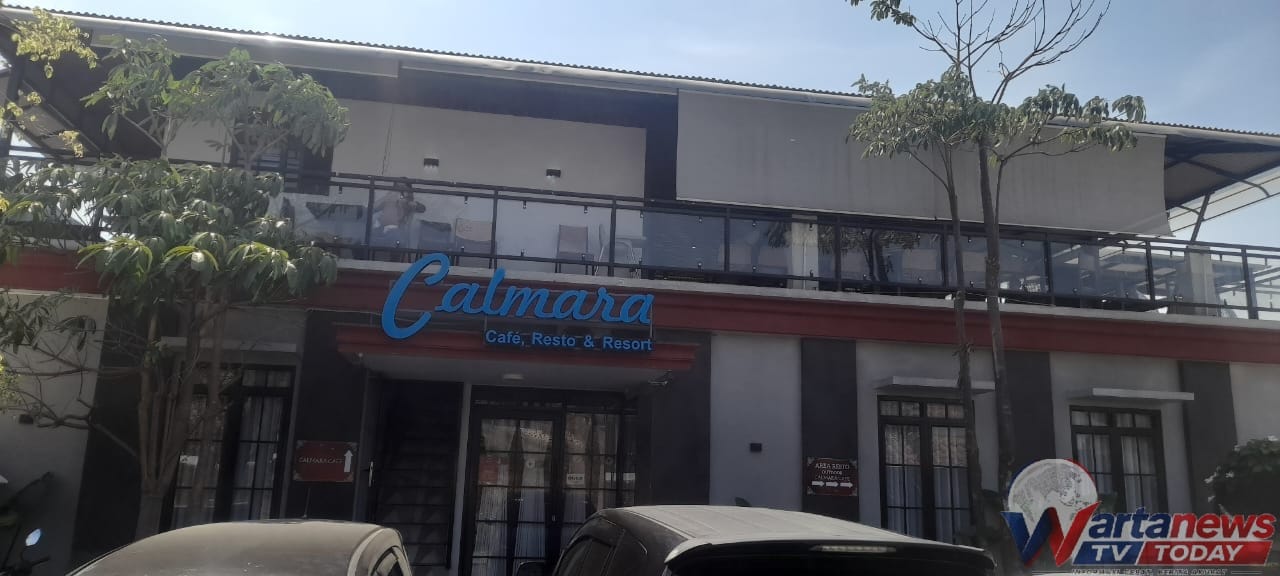 Calmara Cafe dan Resto Kaduela Kuningan menawarkan paket intimate wedding untuk pasangan pengantin