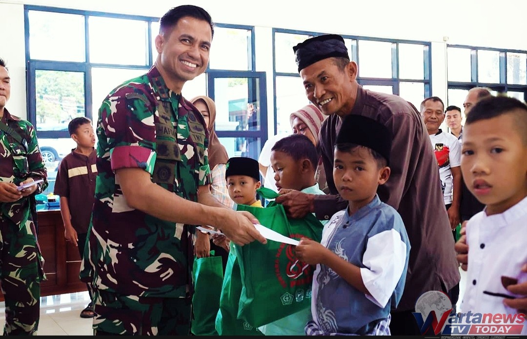 Khitanan massal Kodim 0615 Kuningan dalam rangka HUT ke-81 TNI