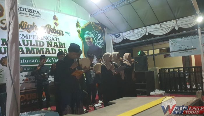 Maulid Nabi Muhammad SAW dan Santunan Forum Dusun Padaasih Desa Padamenak Berlangsung Khidmat