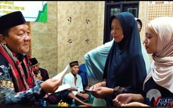 PJ Kades Tajurbuntu Pancalang Kuningan Hadiri Maulid Nabi sekaligus Santunan di Dusun Banjarwangi .
