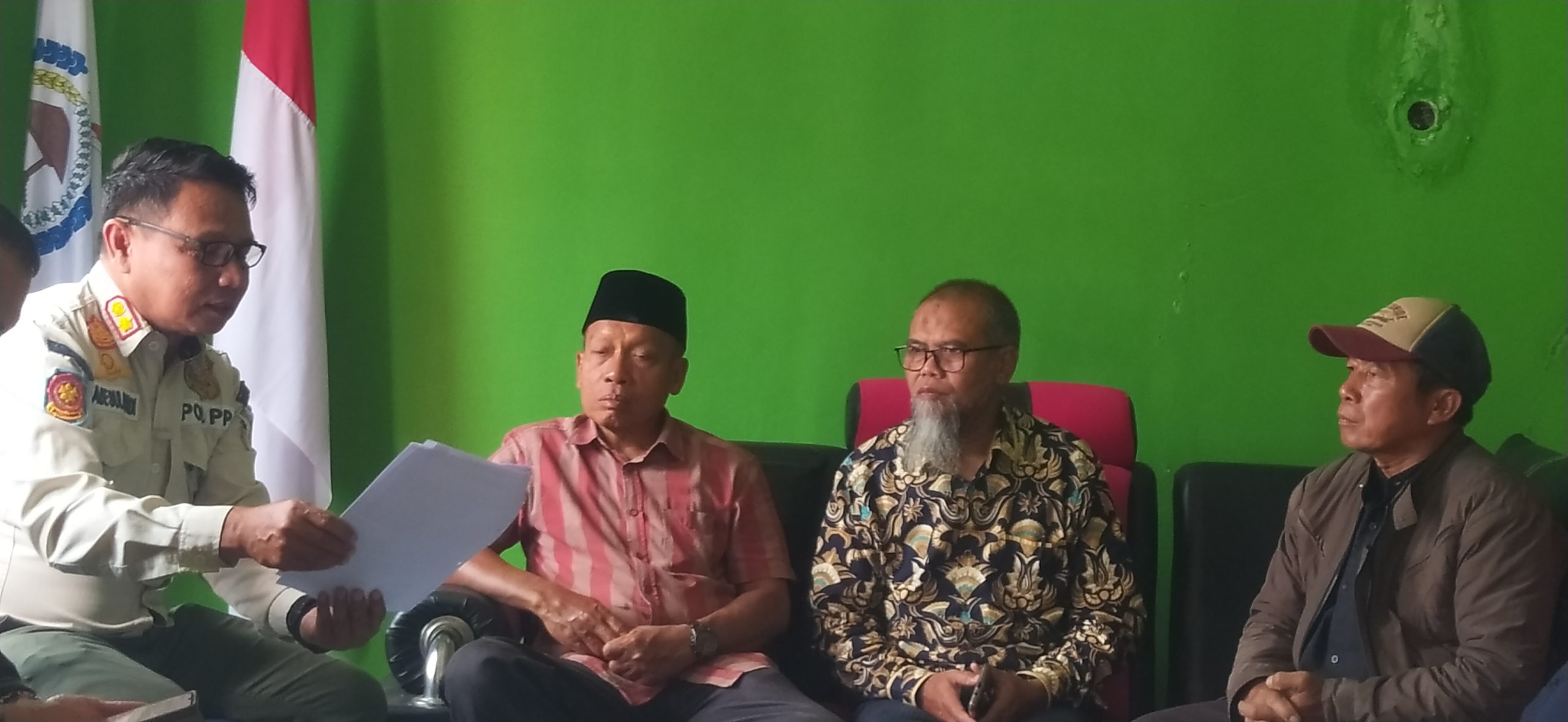 Rumah kos di Kuningan yang menjadi perhatian terkait dugaan aktivitas prostitusi