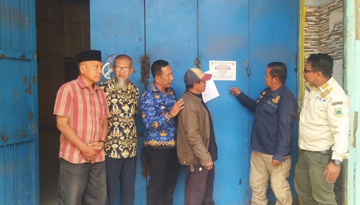 Rumah Kos di Cirendang Ditertibkan Satpol PP, Penanganan Mengacu pada Perda Kabupaten Kuningan