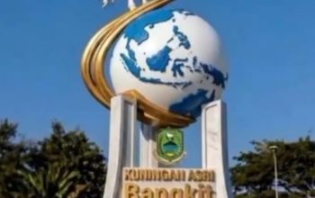 Polemik Tugu Bola Mang Dian Cerdas, akan Dibangun Megah .